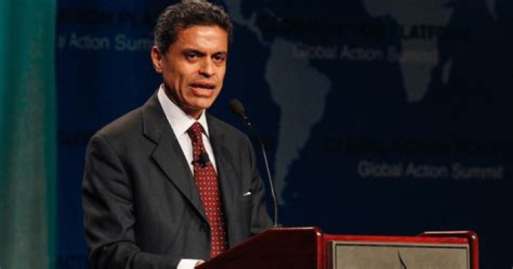Discover Fareed Zakaria's Net Worth: Unlocking Financial Secrets